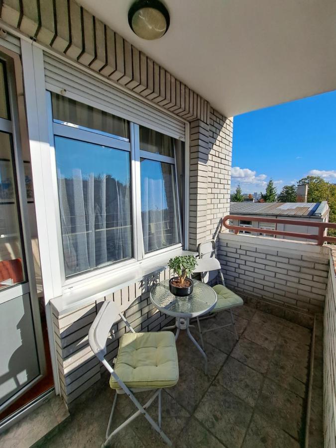Ramonda Appartement Belgrado Buitenkant foto