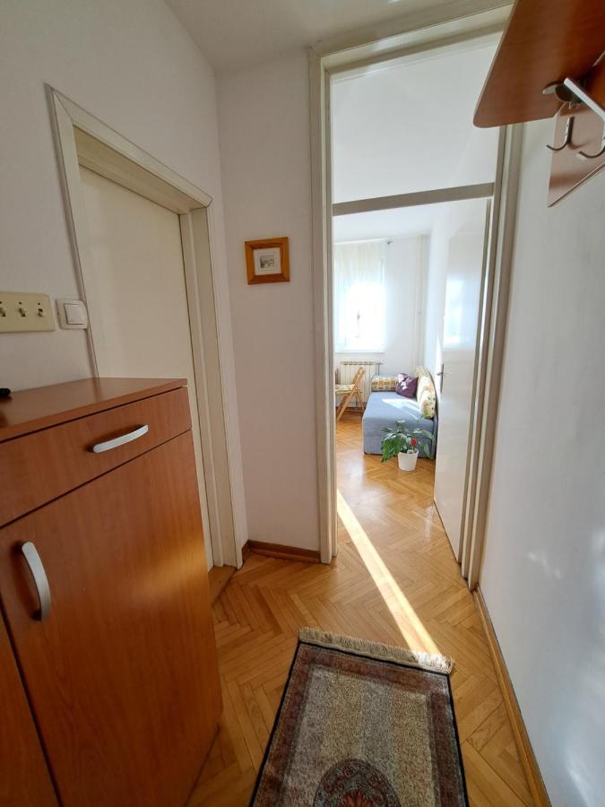 Ramonda Appartement Belgrado Buitenkant foto