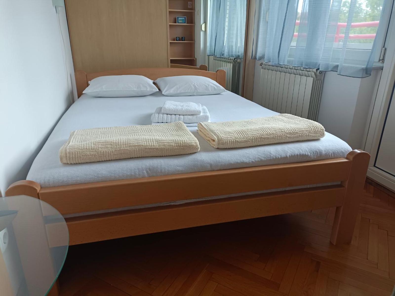 Ramonda Appartement Belgrado Buitenkant foto